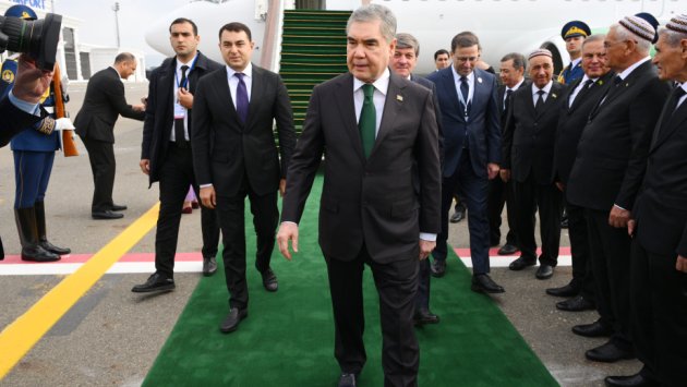 Qurbanqulu Berdiməhəmmədov Qəbələyə gəldi - FOTO