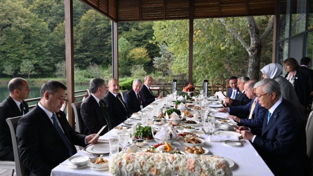Qəbələdə TDT dövlət və hökumət başçılarının şərəfinə rəsmi nahar VERİLDİ - FOTO