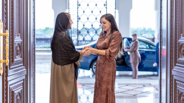 Leyla Əliyeva Maskatda Omanın birinci xanımı ilə görüşüb - FOTO
