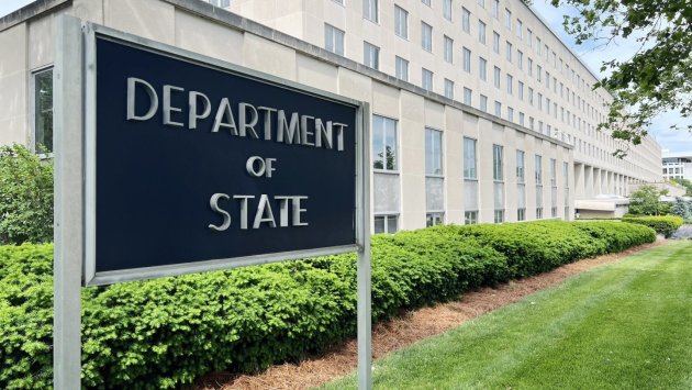 ABŞ öz vətəndaşlarını İranı tərk etməyə çağırdı