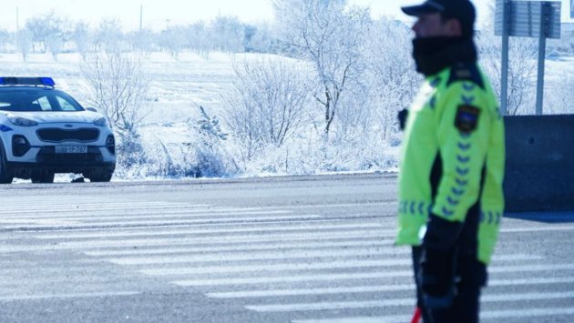 Yağıntılı hava ilə bağlı sürücülərə XƏBƏRDARLIQ