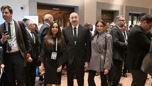 Prezident ailəsinin Münxendən səmimi FOTOLARI