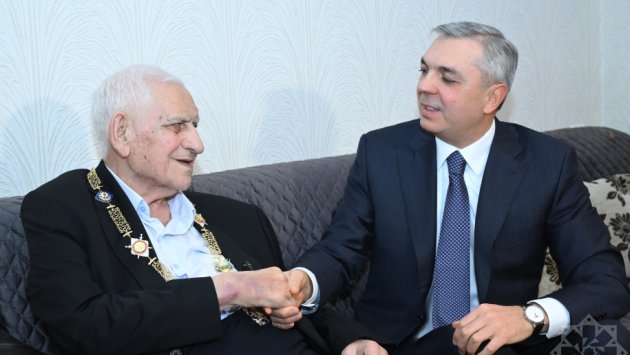 Nəriman Həsənzadəyə &ldquo;Heydər Əliyev&rdquo; ordeni təqdim edildi - FOTO