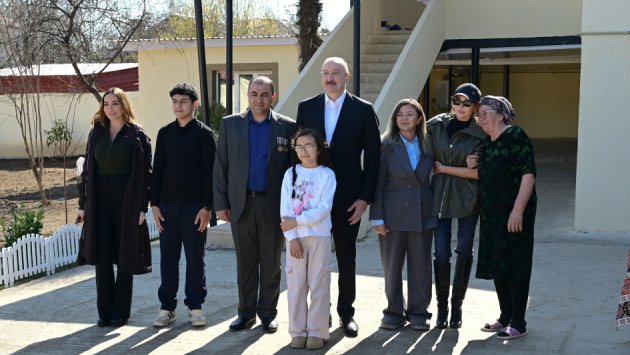 Prezident və birinci xanım Xocavənd şəhərində görülmüş işlərlə tanış oldular - FOTO