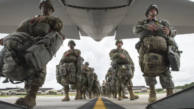 Pentaqon İranda quru əməliyyatlara hazırlaşır - FOTO