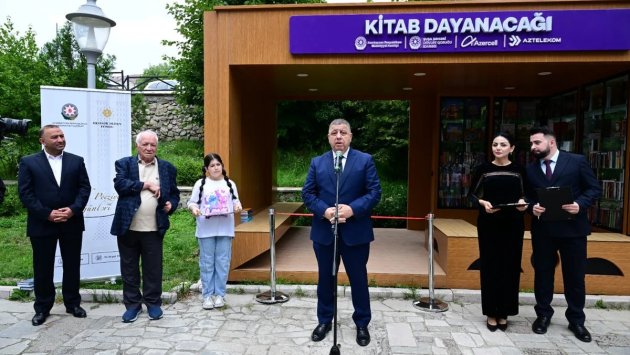 Şuşada "Kitab dayanacağı" istifadəyə verildi - FOTO Şuşada "Kitab dayanacağı" istifadəyə verildi - FOTO