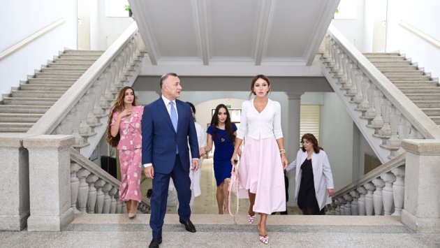 Mehriban Əliyeva Elmi-Tədqiqat Pediatriya İnstitutunu ziyarət etdi &ndash; FOTO
