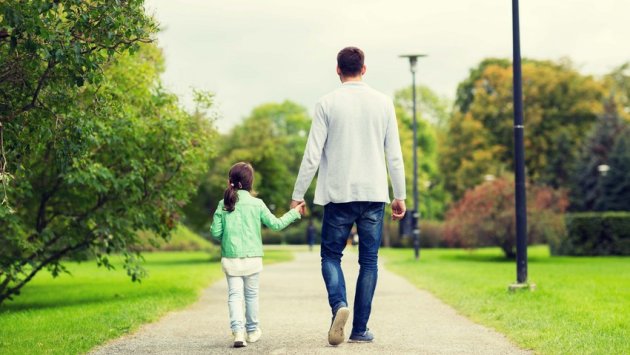 Valideyn himayəsindən məhrum uşaqların övladlığa götürülməsi qaydası DƏYİŞDİ &ndash; FƏRMAN
