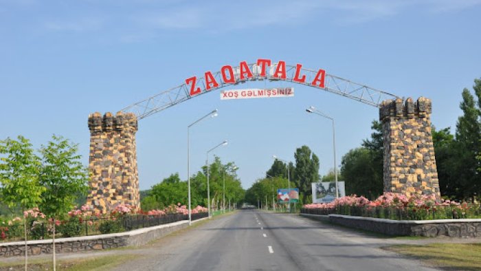 Minskdagi ayollar jinsiy aloqa uchun erkaklarni qidirmoqda.