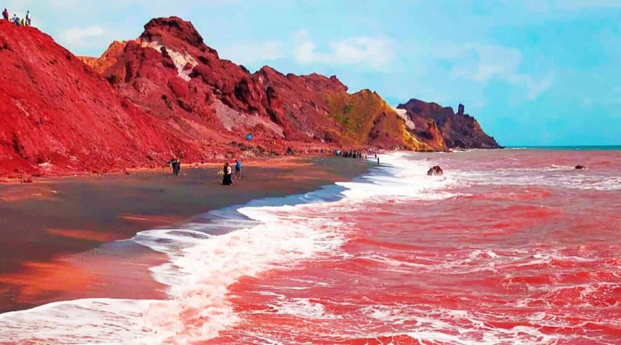 İranın cənub sahilləri qan rənginə BOYANDI - VİDEO