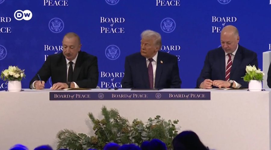 İlham Əliyev Azərbaycanın Sülh Şurasına təsisçi üzv kimi qoşulması ilə bağlı sənədi İMZALADI &ndash; VİDEO