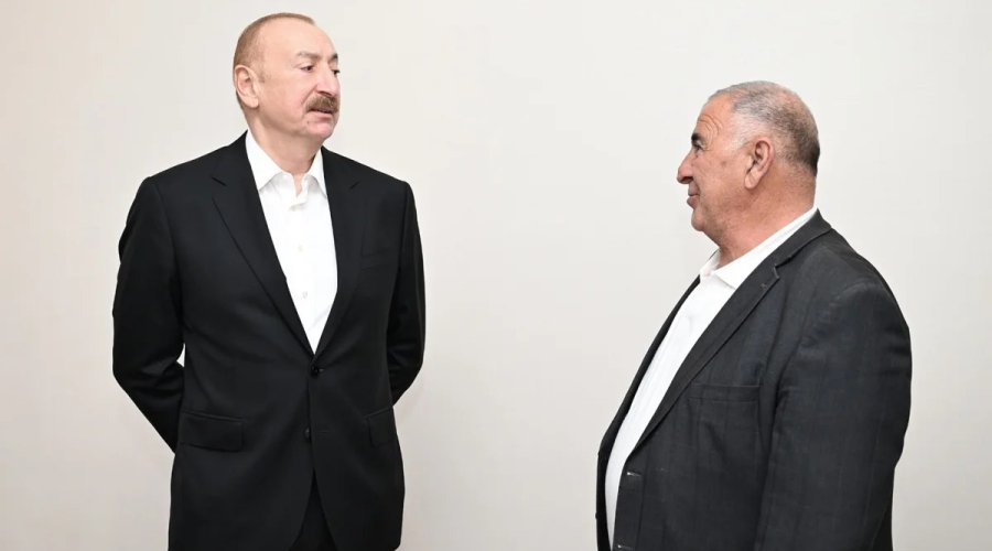 İlham Əliyev Xocavənd kəndinə köçmüş sakinin evində olub - FOTO/VİDEO