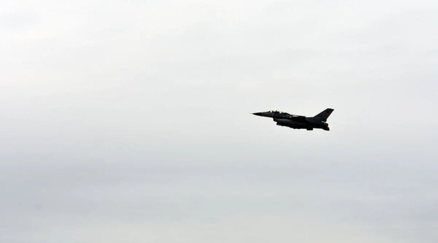 Davam edən "TurAz Qartalı - 2026" birgə taktiki-uçuş təlimindən FOTO/VİDEO