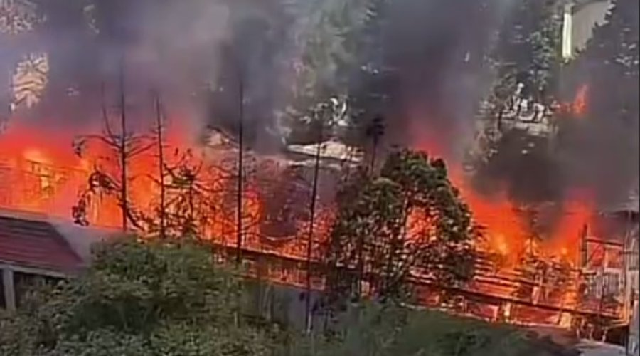 Nəsimi metrosunun yaxınlığında güclü yanğın &ndash; VİDEO